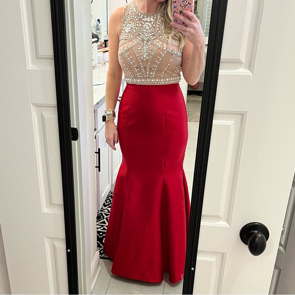 Red ball gown/prom dress size 2